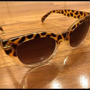Leopard Print Cat Eye Sunglasses